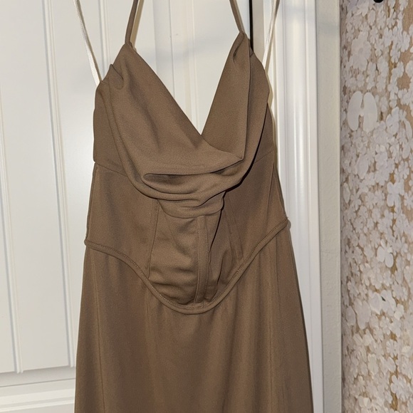 LPA Thalia Corset Midi Dress in Mushroom - Picture 6 of 7